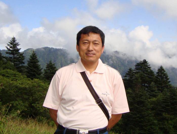 王利明(1).jpg