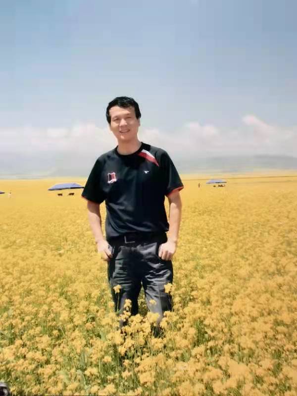 杨廷成.jpg