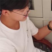 姜洋洋.jpg