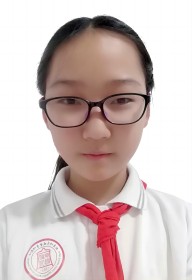 作者照片(1).jpg