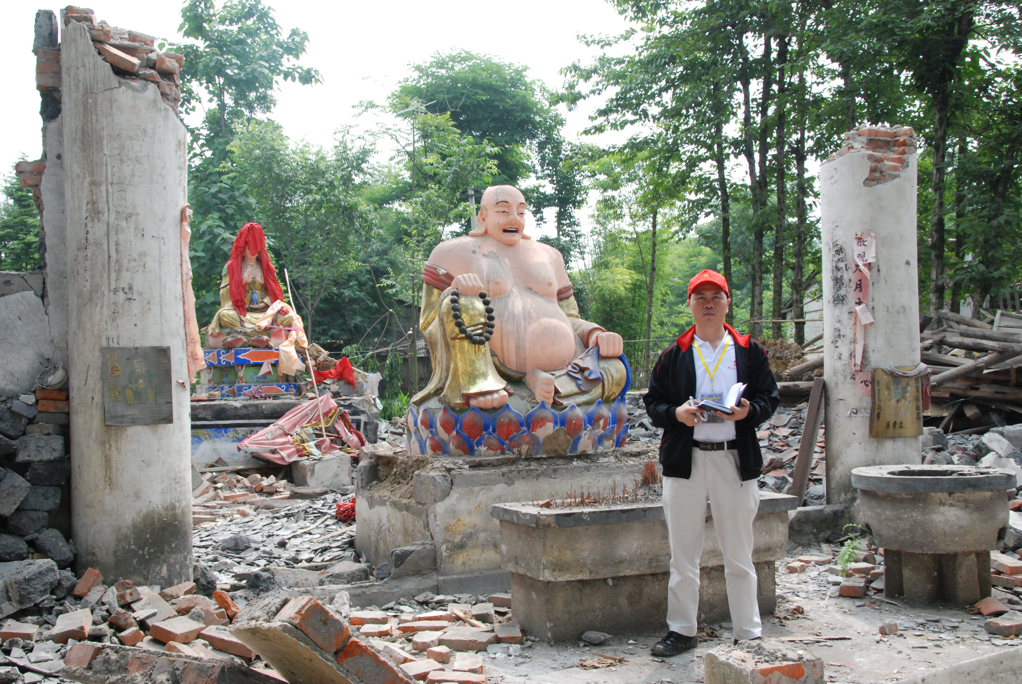DSC_0044.JPG DSC_0044.JPG